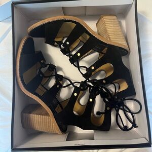 Dolce Vita Lyndon Heels Size 7
